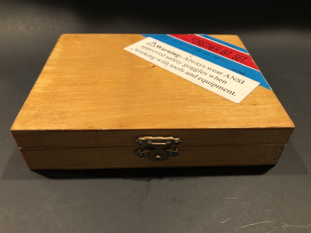 7 Piece Forstner Drill Bits set. (1/4"-1")