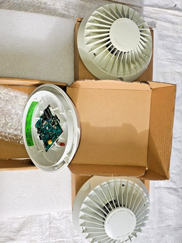 Autronica BHH-31A optical smoke detector.