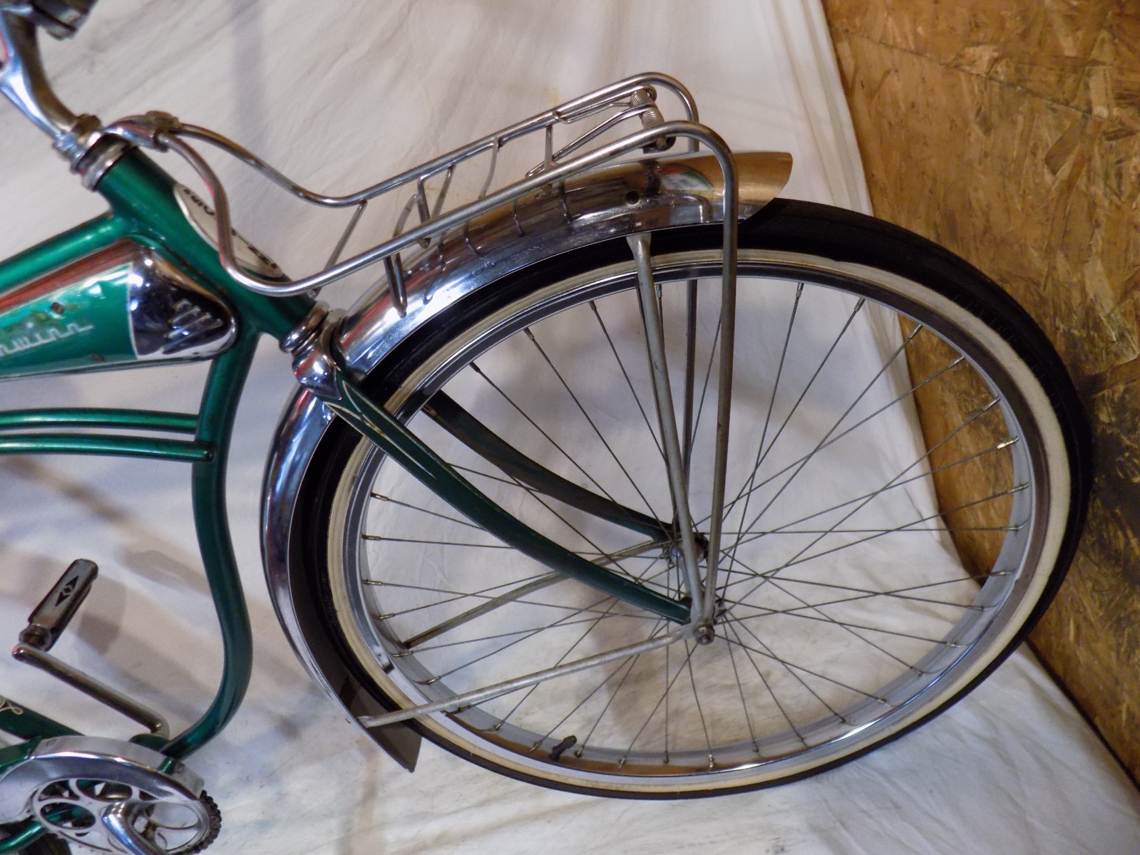 1960 SCHWINN PANTHER II MENS PEANUT TANK BICYCLE S7 AMERICAN JAGUAR CORVETTE 68