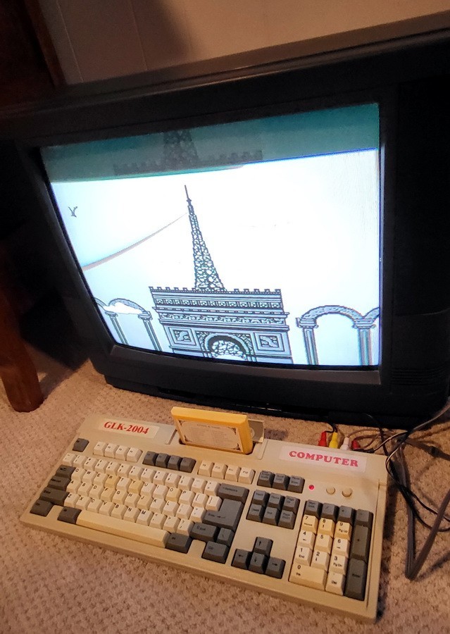 GLK 2004 Gold Leopard King Retro Educational Video Game Computer System - Issue!