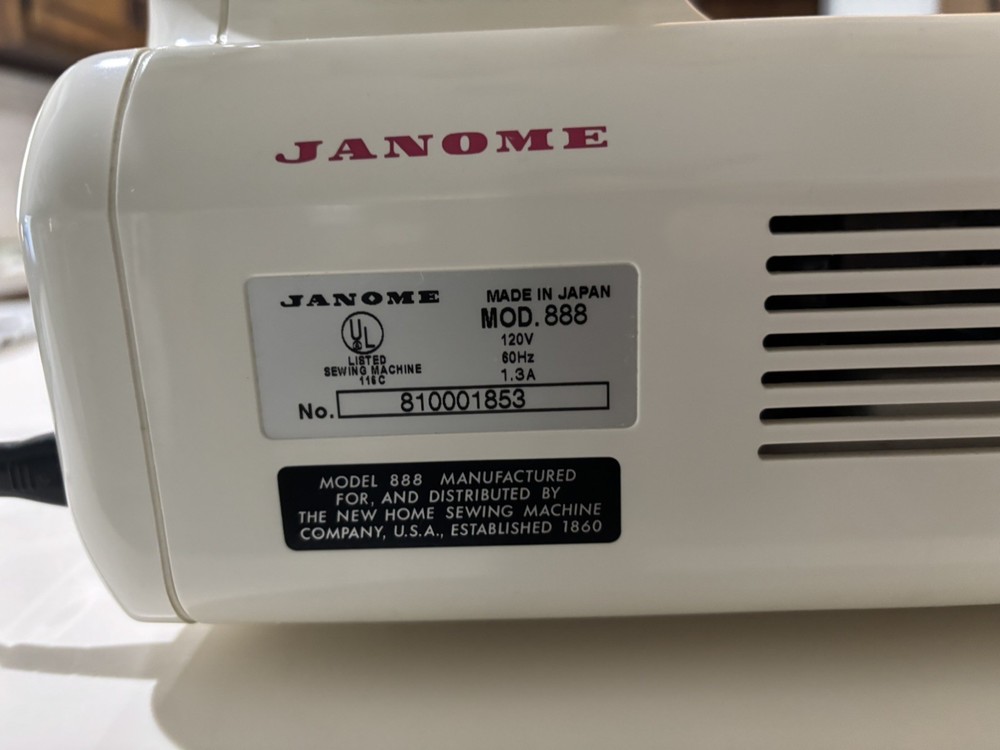 Janome Memory Craft Compulock Model:888