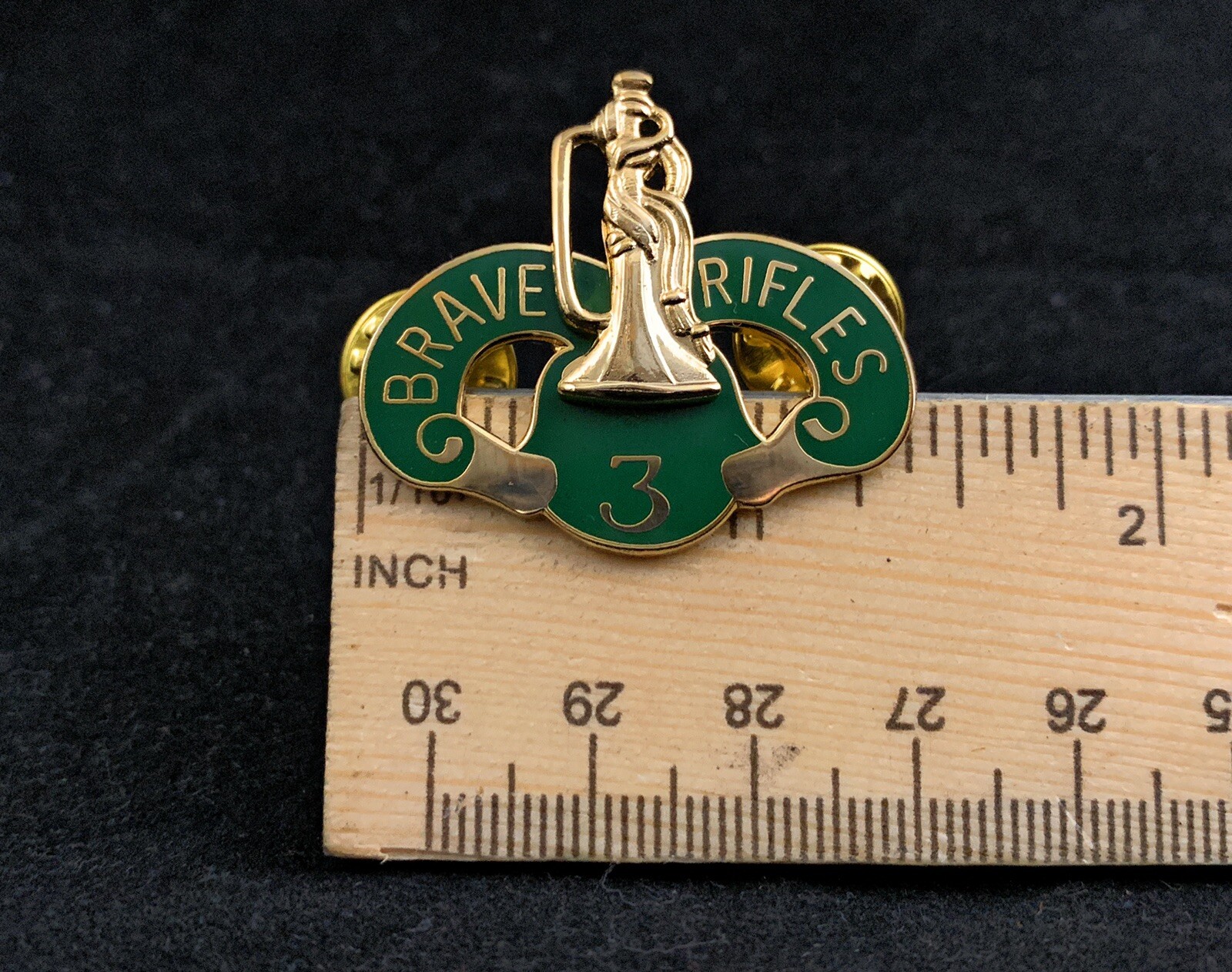 ☀️US Army 3rd Cavalry Regiment ACR Brave Rifles Unit Insignia, DUI Hat Lapel Pin