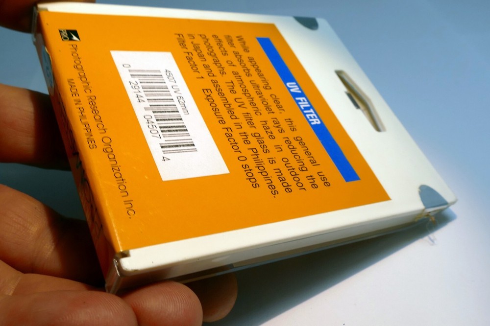 Empty Plastic CASE for Promaster 62mm UV filter - empty