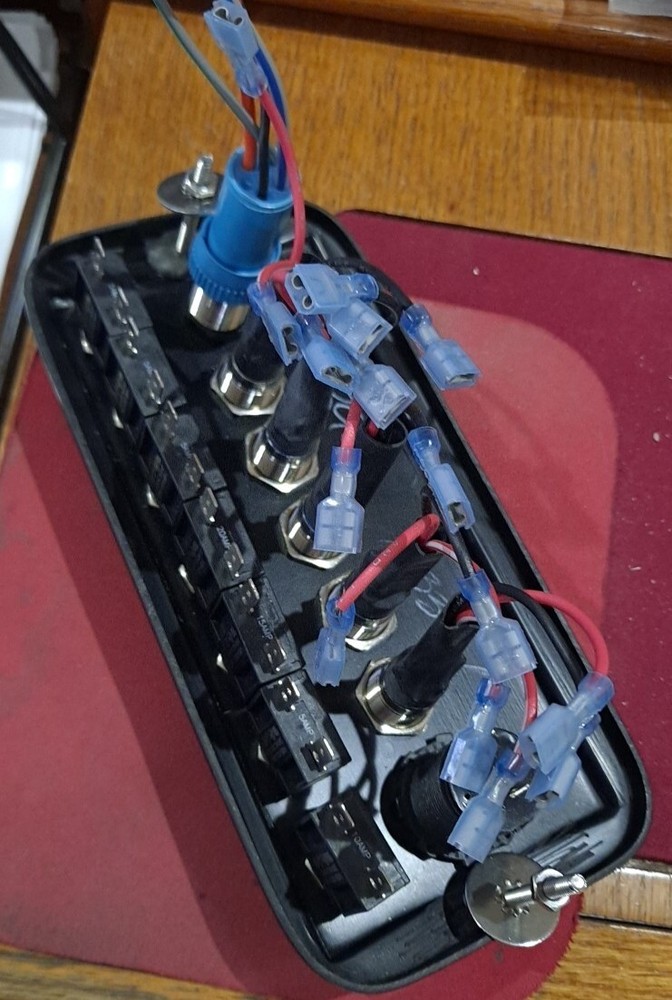 Nautic Star Boat Co Switch Panel W/Wiring Harness