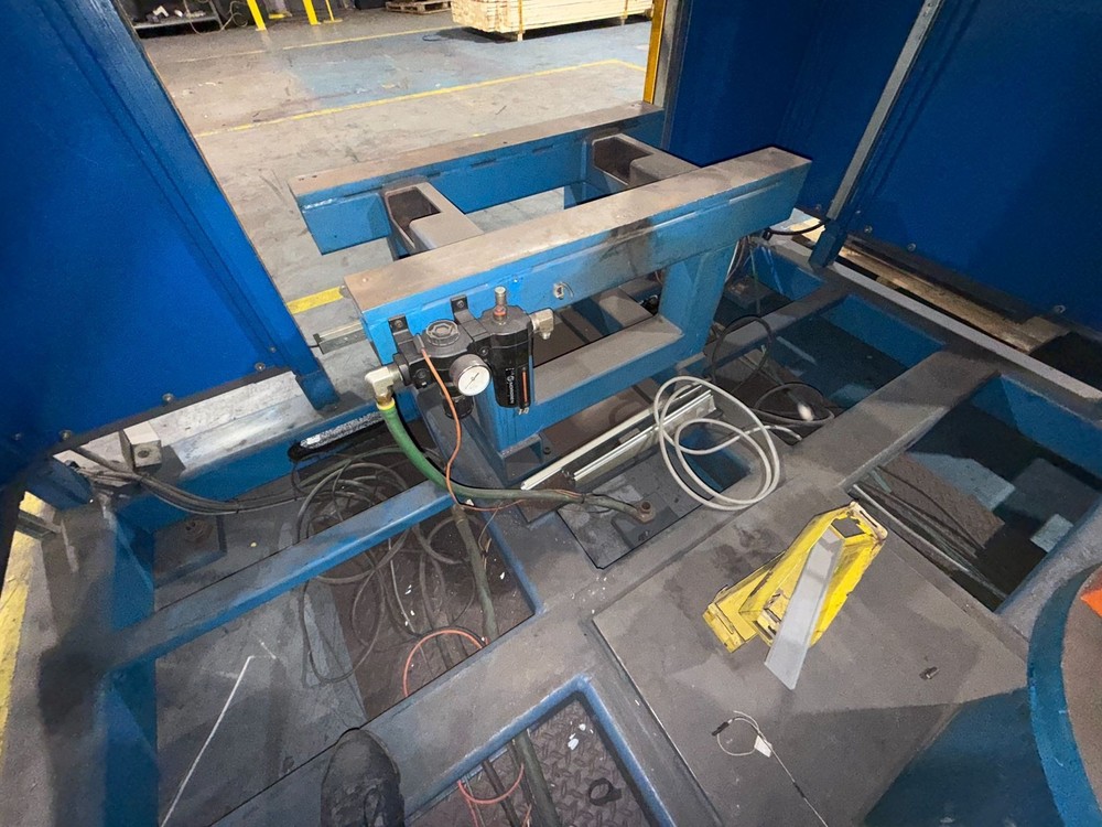ABB Single IRB1600 Mig Cell w/ IRC5 Controls USED AS-IS