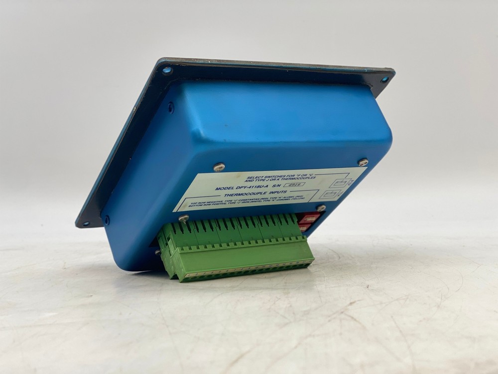 Altronic DPYH-4398U Pyrometer 8 Point Display (Used)