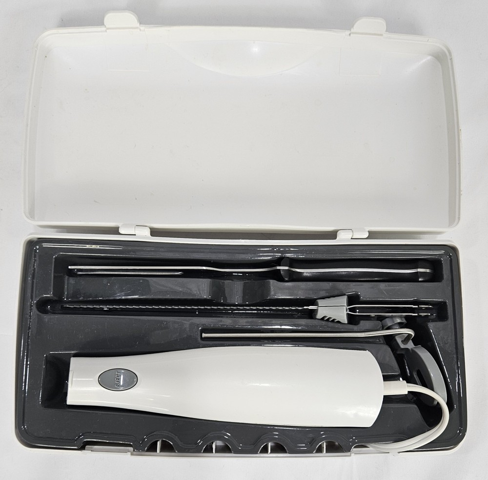 TESTED Hamilton Beach 74375 Electric Knife w/Fork, Bread Guide & Storage Case