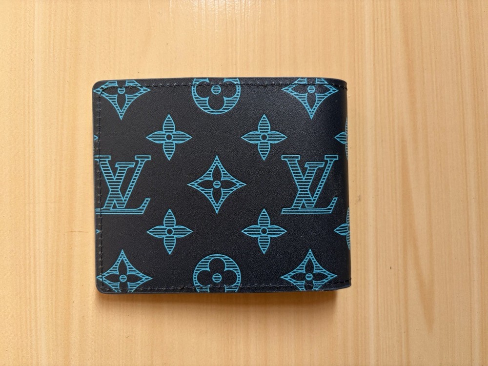 louis vuitton Bifold Wallet Monogram