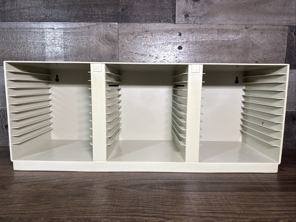 ALPHA / 36 CD Storage Rack / White