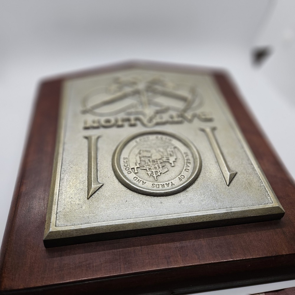 WWII US 101st Naval Construction Battalion (Seabees) Cast Aluminum Plaque