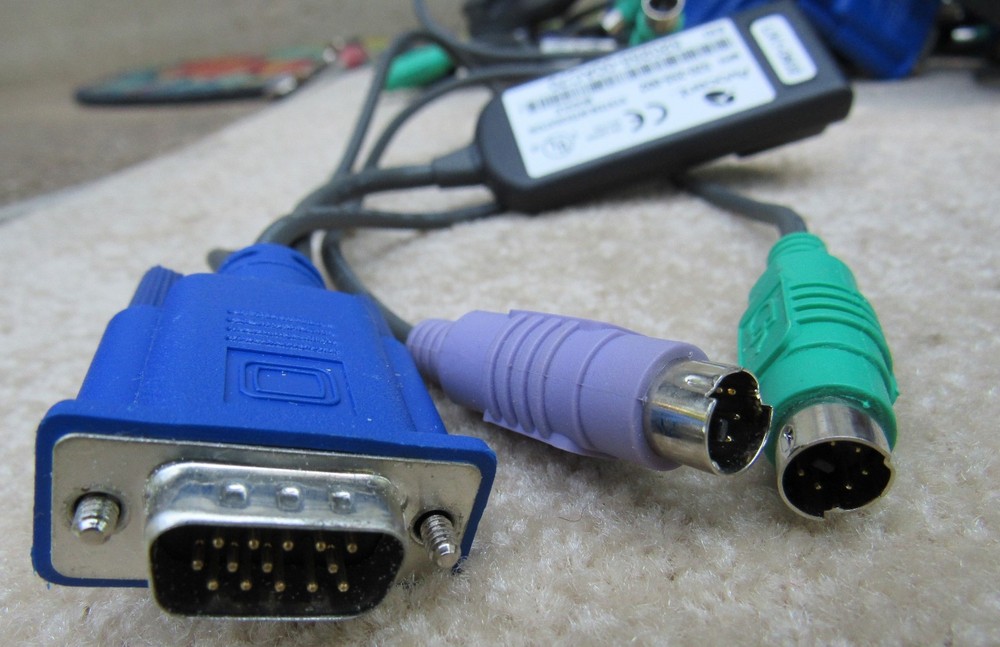 Avocent 520-255-002 KVM IP Console Switch System Integration Module PS/2