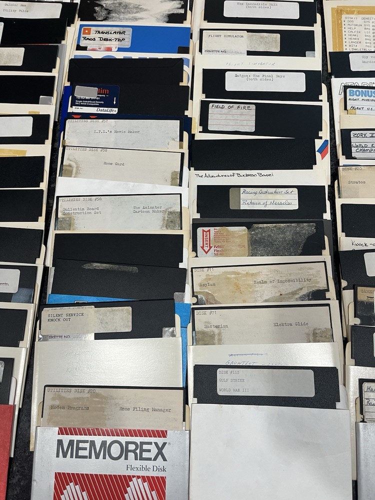 5.25" floppy disk lot 101 diskette @Mostly games@ Partially Tested Atari