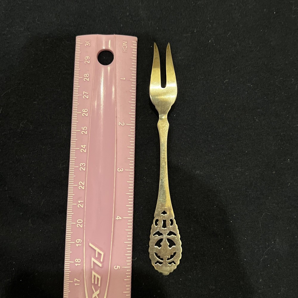 830 Silver Pickle Fork