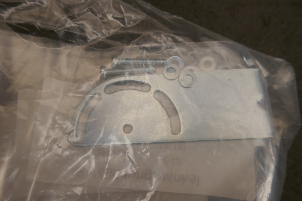 Sick Mounting Bracket 2019084