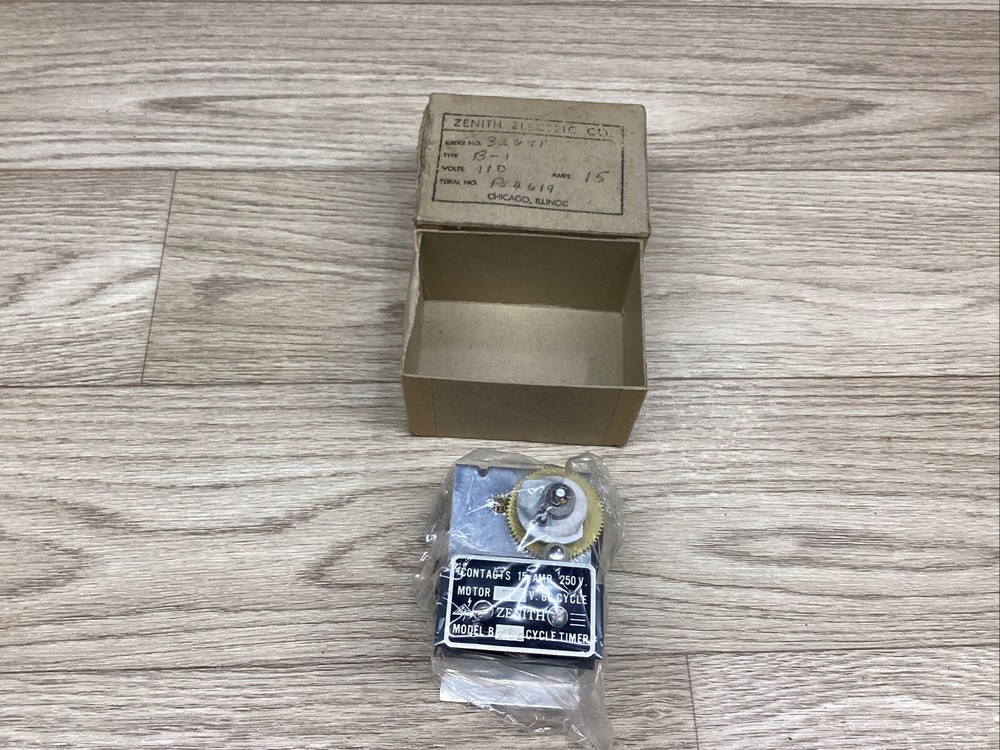 Zenith Electric Cycle Timer Model B210S 115V 60 Cycle 15A #800D90*CO