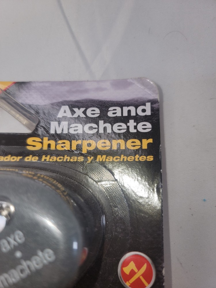 Smiths Axe and Machete Sharpener with Oversized handle Model# 50564 NEW