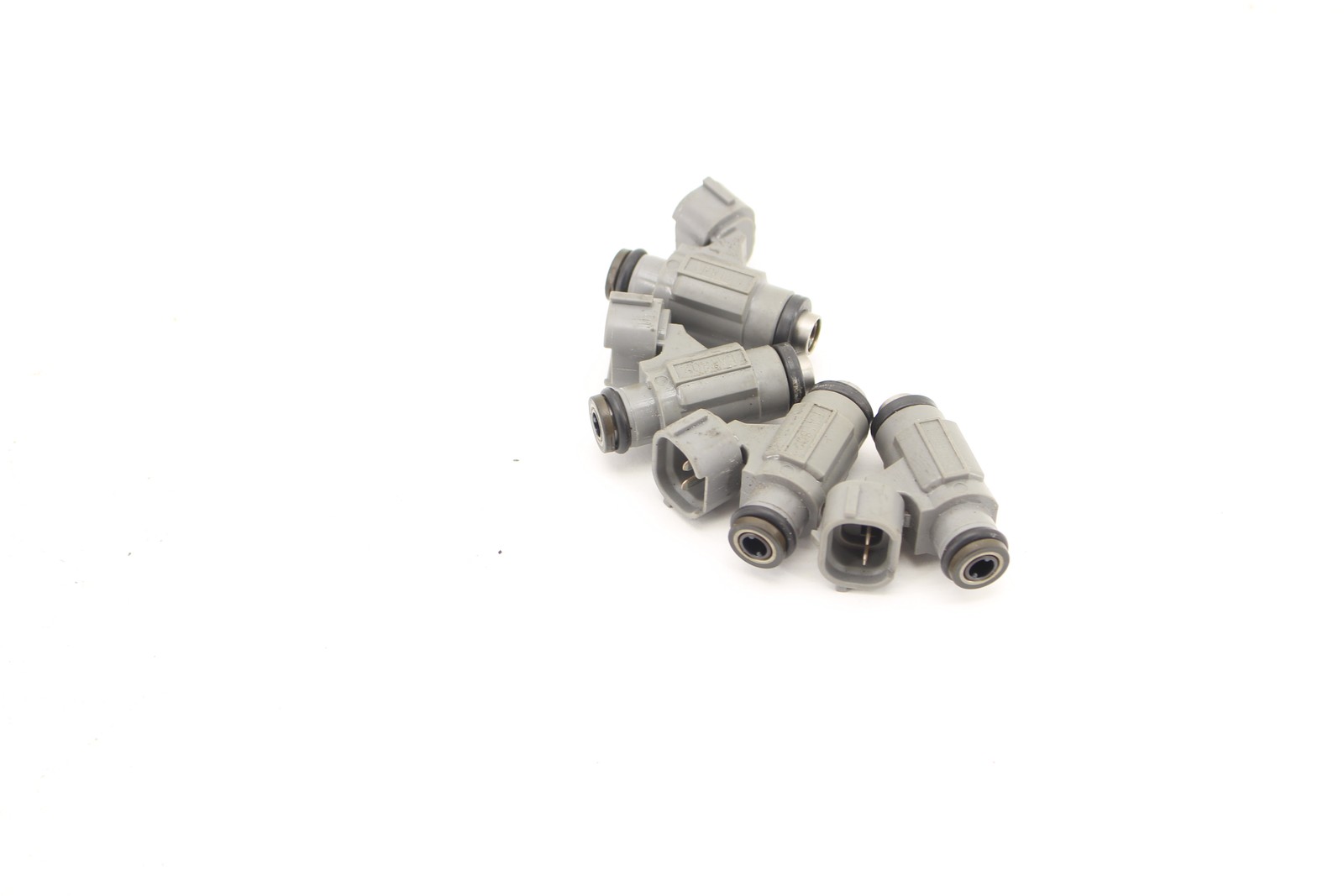 2019 SUZUKI GSXR600 OEM FUEL INJECTOR GAS NOZZLE SET