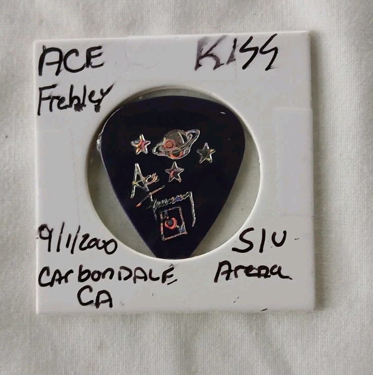 Kiss Ace Frehley Tour Guitar Pick Farewell Tour 2000 Carbondale Cali. 9/1/2000