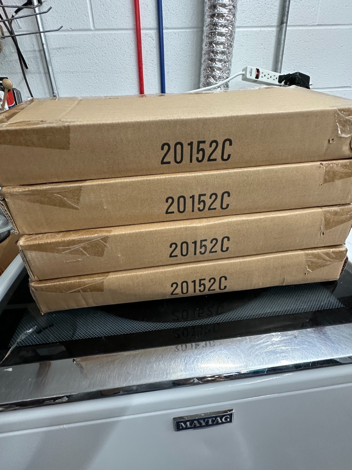 100-PACK LOT Slatwall peg chrome Scanner Hooks 12” store organizing hangers