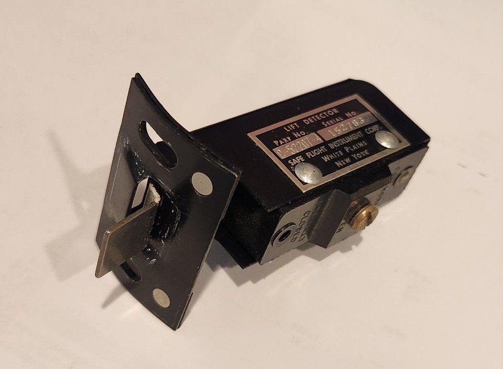 Cessna Lift Detector (Stall Warner)