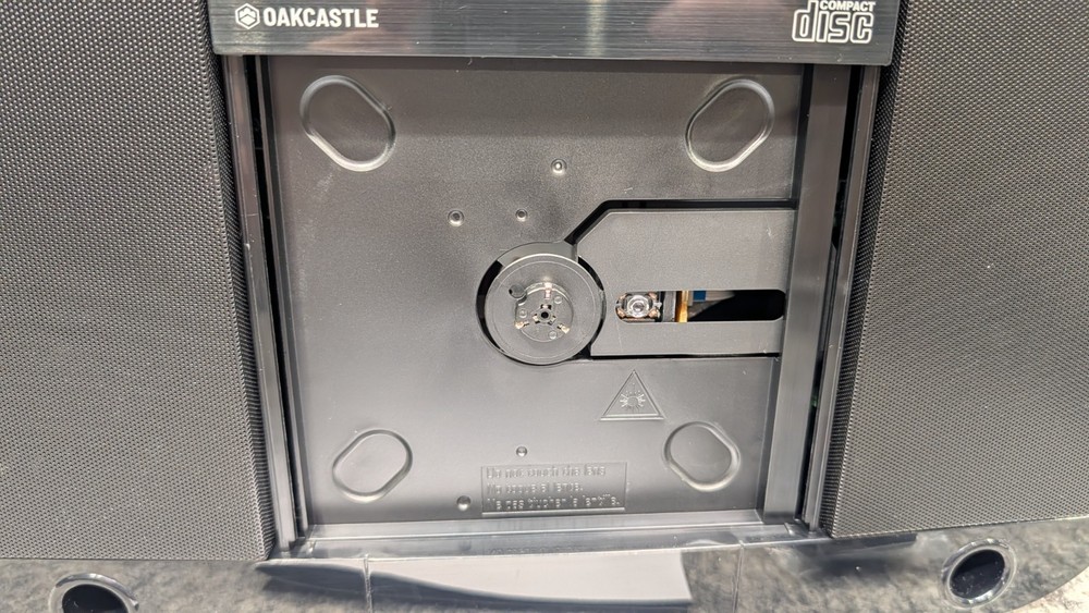 Oakcastle HIFI100 Compact Stereo System with Bluetooth Wall Mountable CD Player
