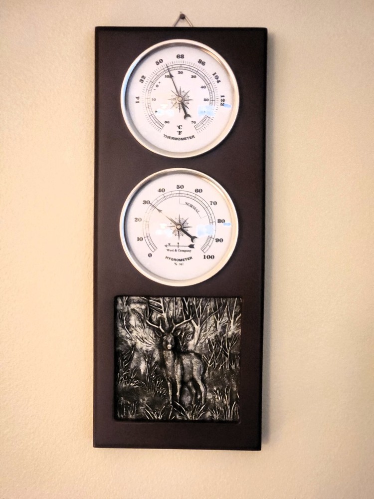Thermometer and Hydrometer with 3D Metal Deer Wall Hanging