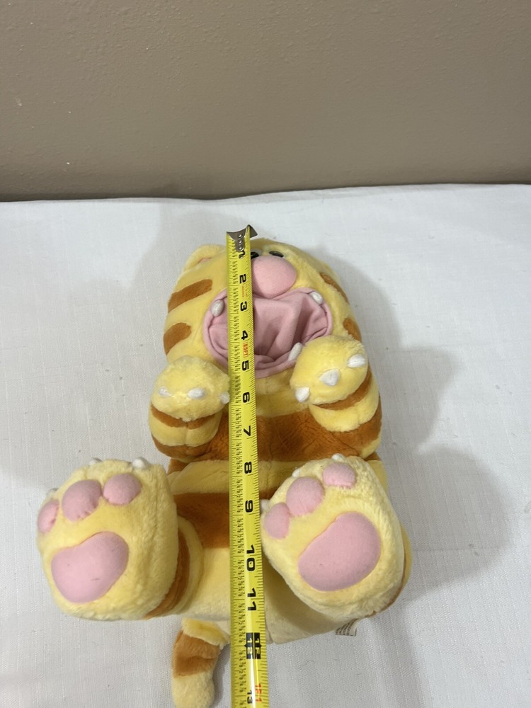 Rumpus 13” Plush Cat 1997