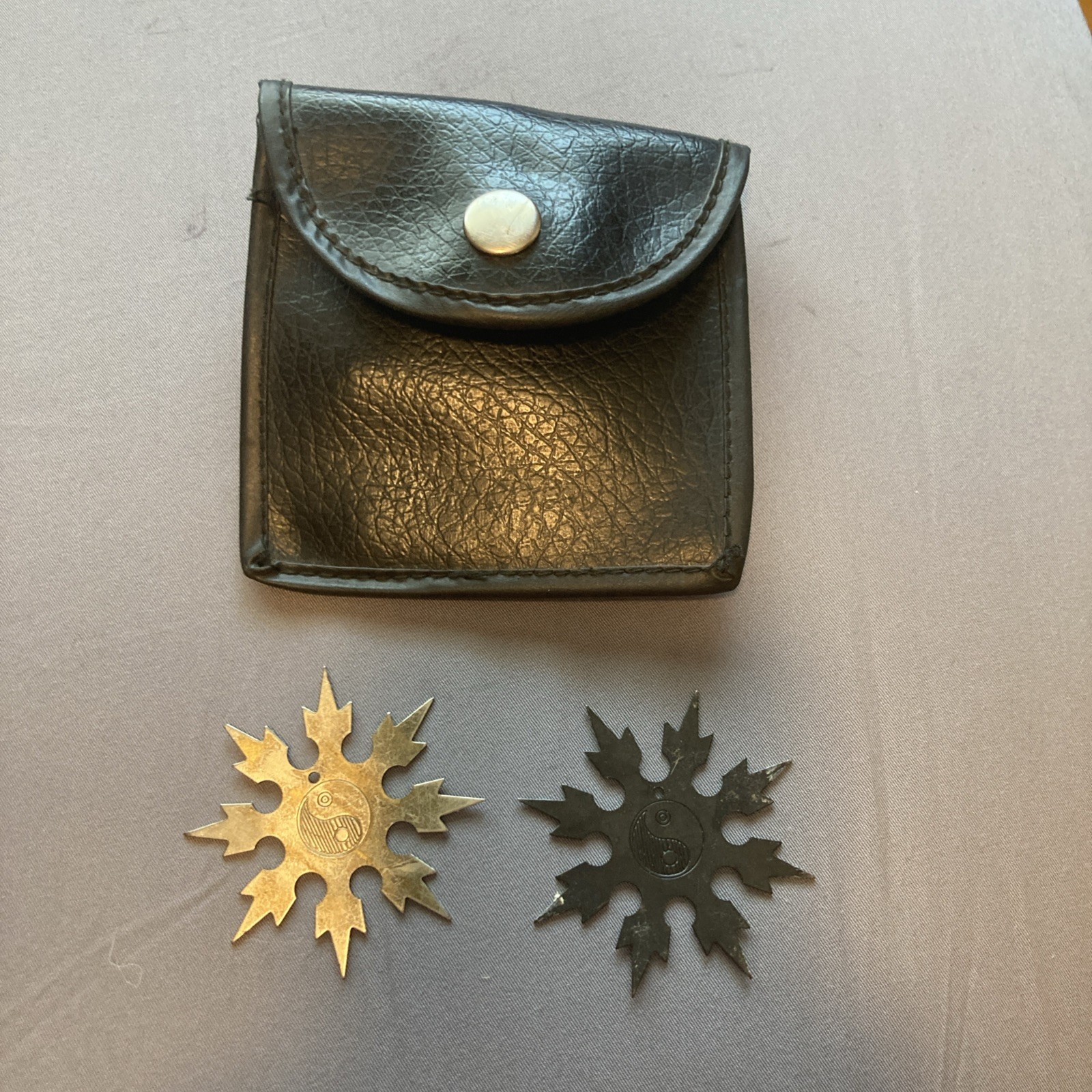 Vintage Ninja Throwing Star Pendant Black or Gold,  Metal