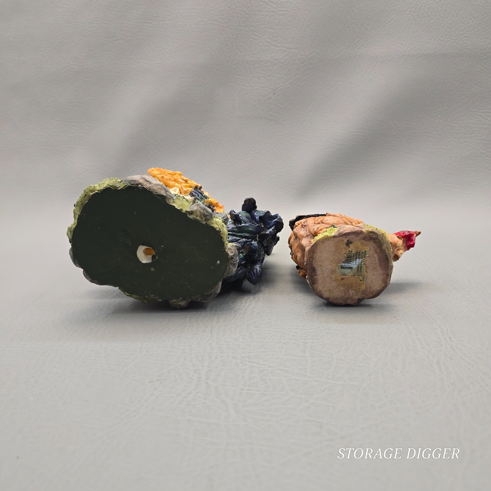 Vintage Resin Rooster and Hen Animal Figurines Farmhouse Decor 2 Pcs 9 in