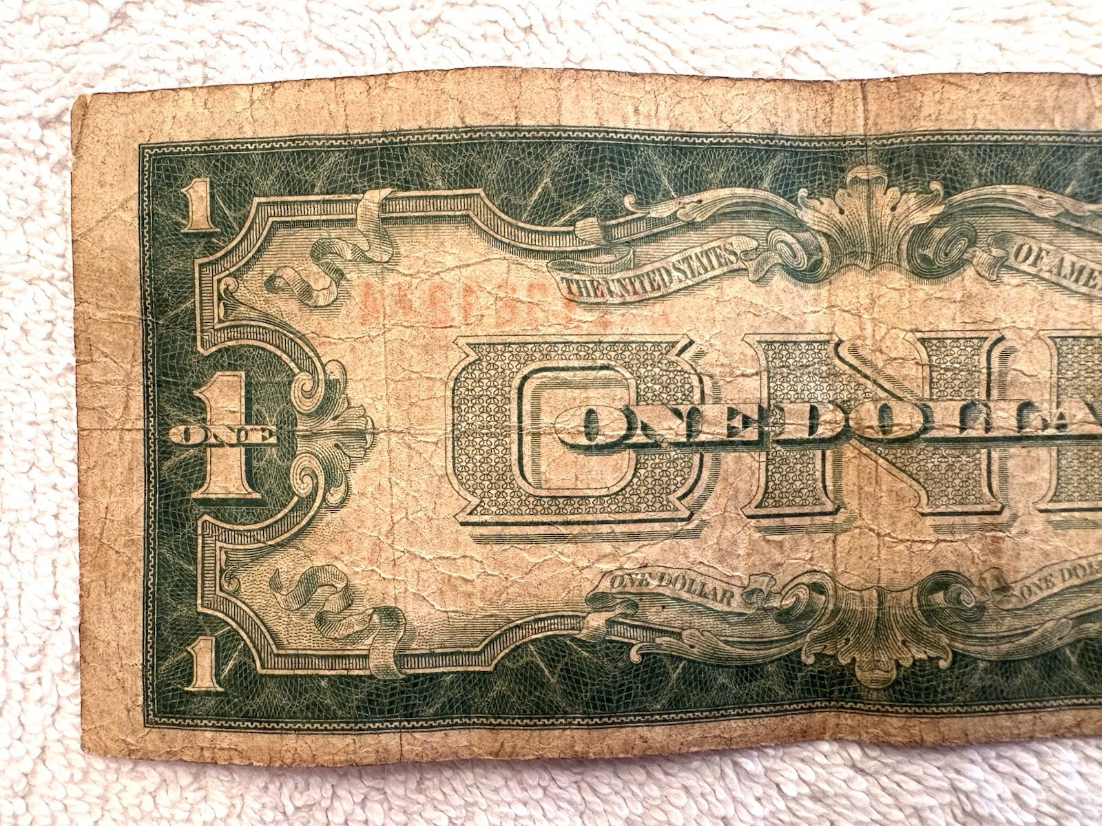 US 1928 $1 One Dollar Red Seal Note - Funnyback