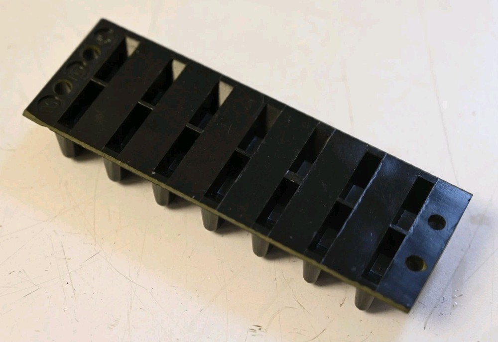 Panel Mount Barrier Terminal Block / 2 Row / 6 Positions