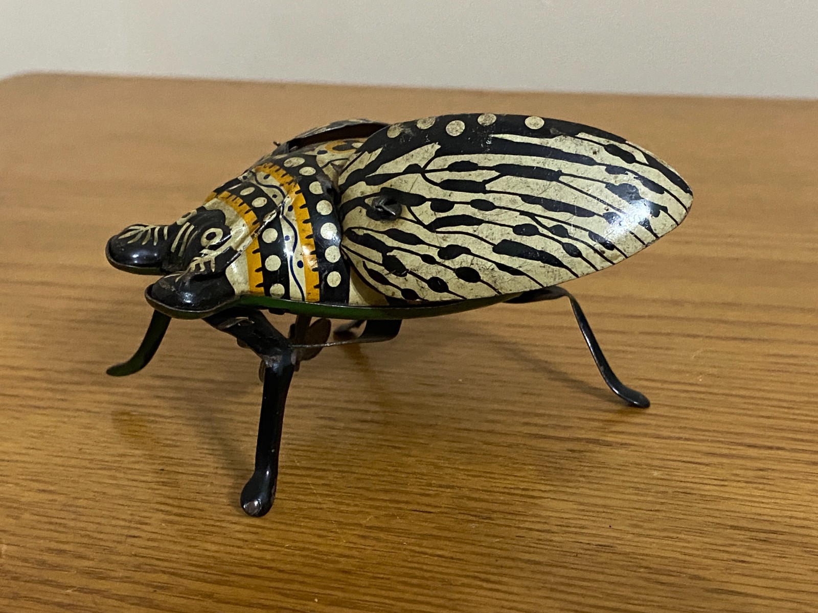 Wind-up Tin Toy Beetle Vintage Toy Bug Works Lehmann Gunthermann YA-28