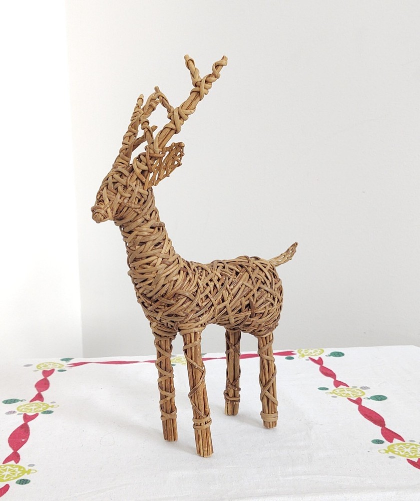 STANDING TWIG DEER