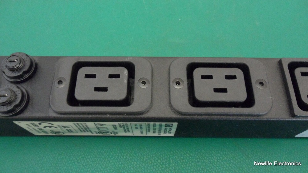 (New) HP E7671-63001 Power Distribution Strip E7671A