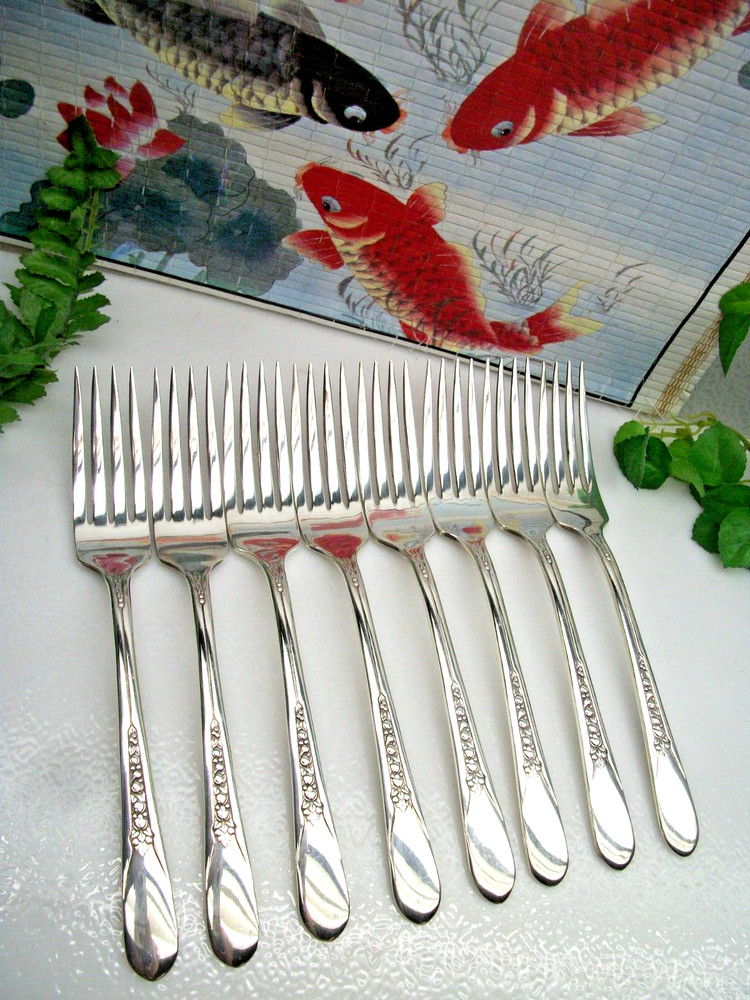 8   International  Rogers  Priscilla  LADY ANN  Silverplate Dinner Forks  1941