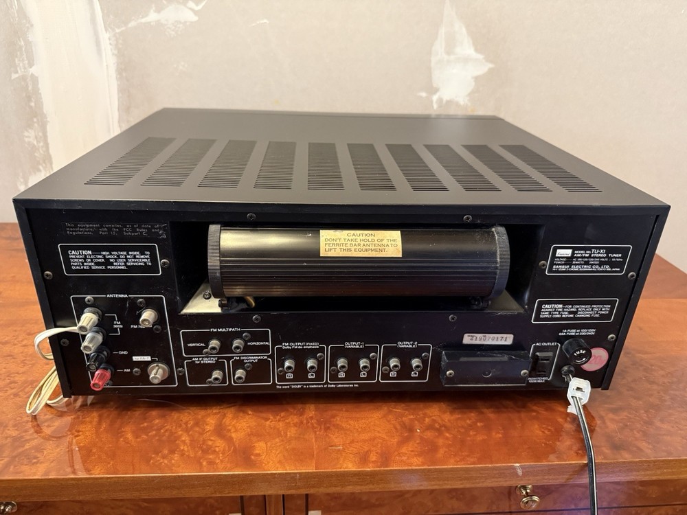 SANSUI TU X1 flagship tuner