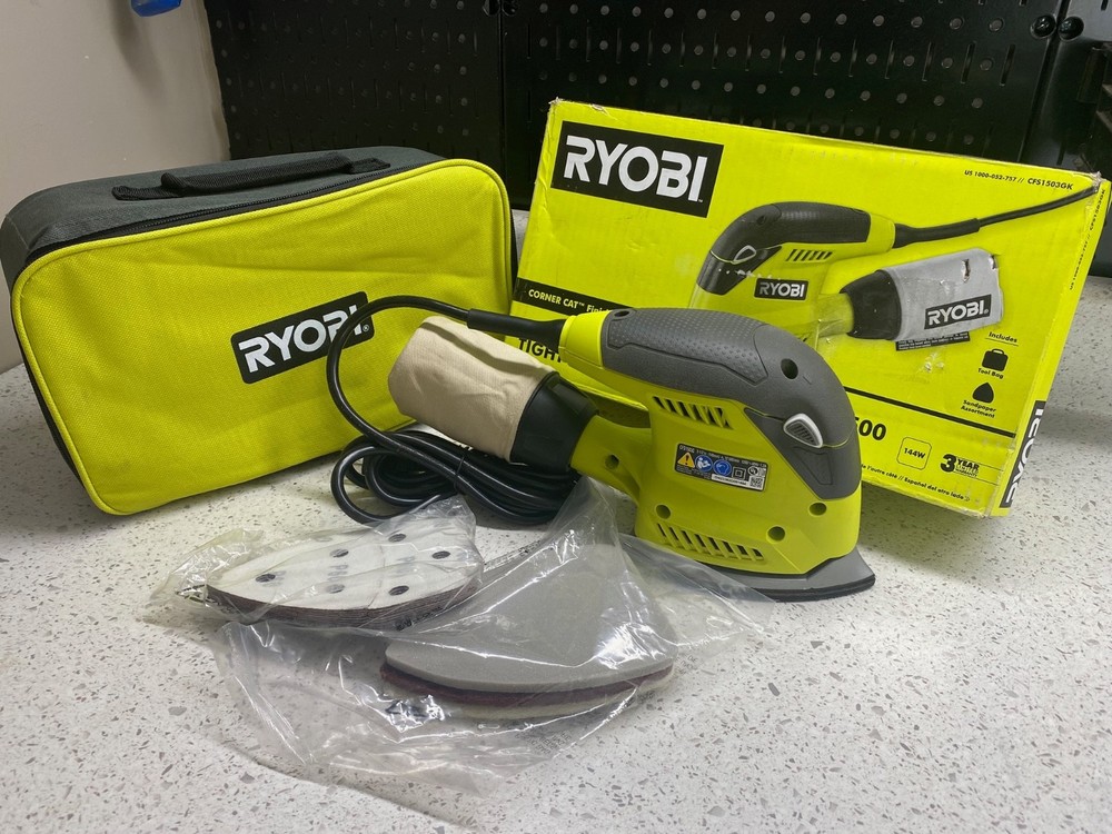 Ryobi 1.2 Amp Corner Cat Sander - CFS1503GK (Corded)
