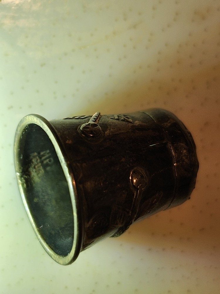Sterling Silver Thimble With Vine Design .05 Ounce