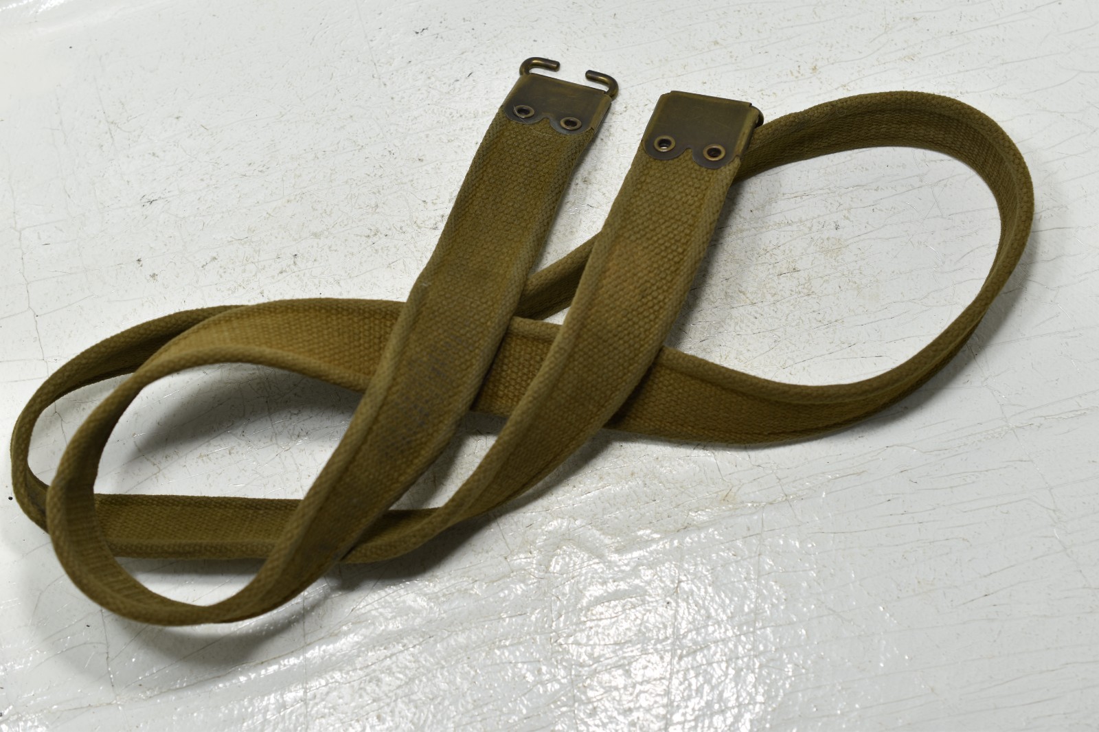 Lee Enfield WWII era 52" MKII Rifle Sling Canvas Green marked 1944