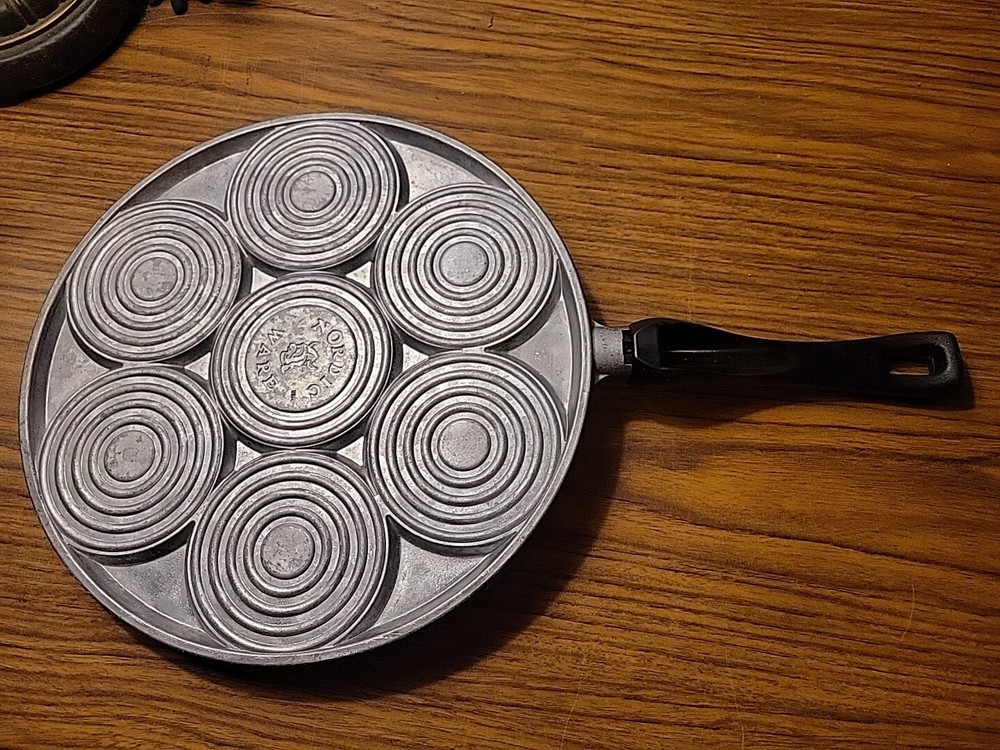 Nordic Ware Snowflake Pancake Pan