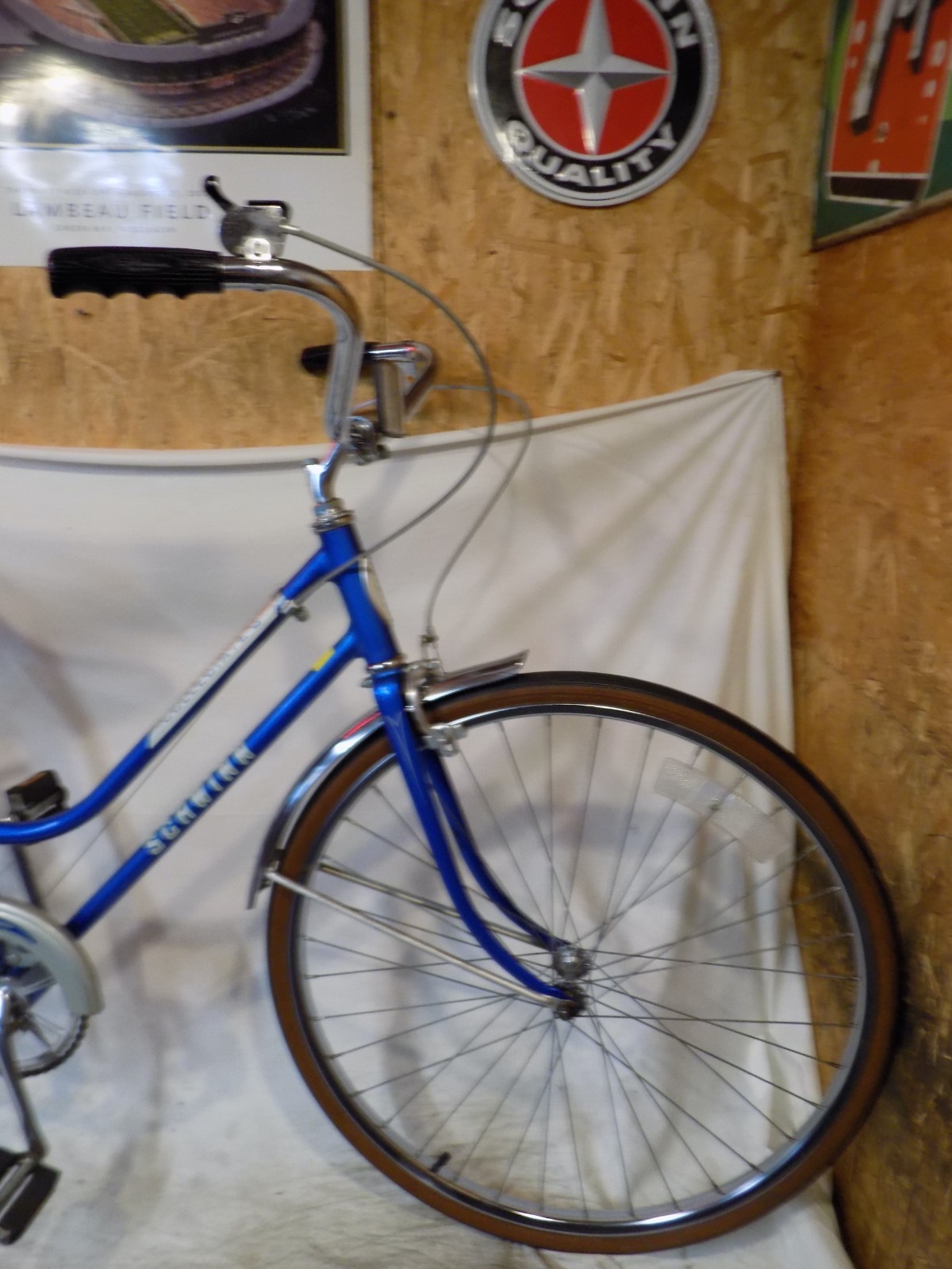 1980 SCHWINN COLLEGIATE LADIES 3-SPEED ROAD CRUISER BIKE BREEZE HOLLYWOOD RACER