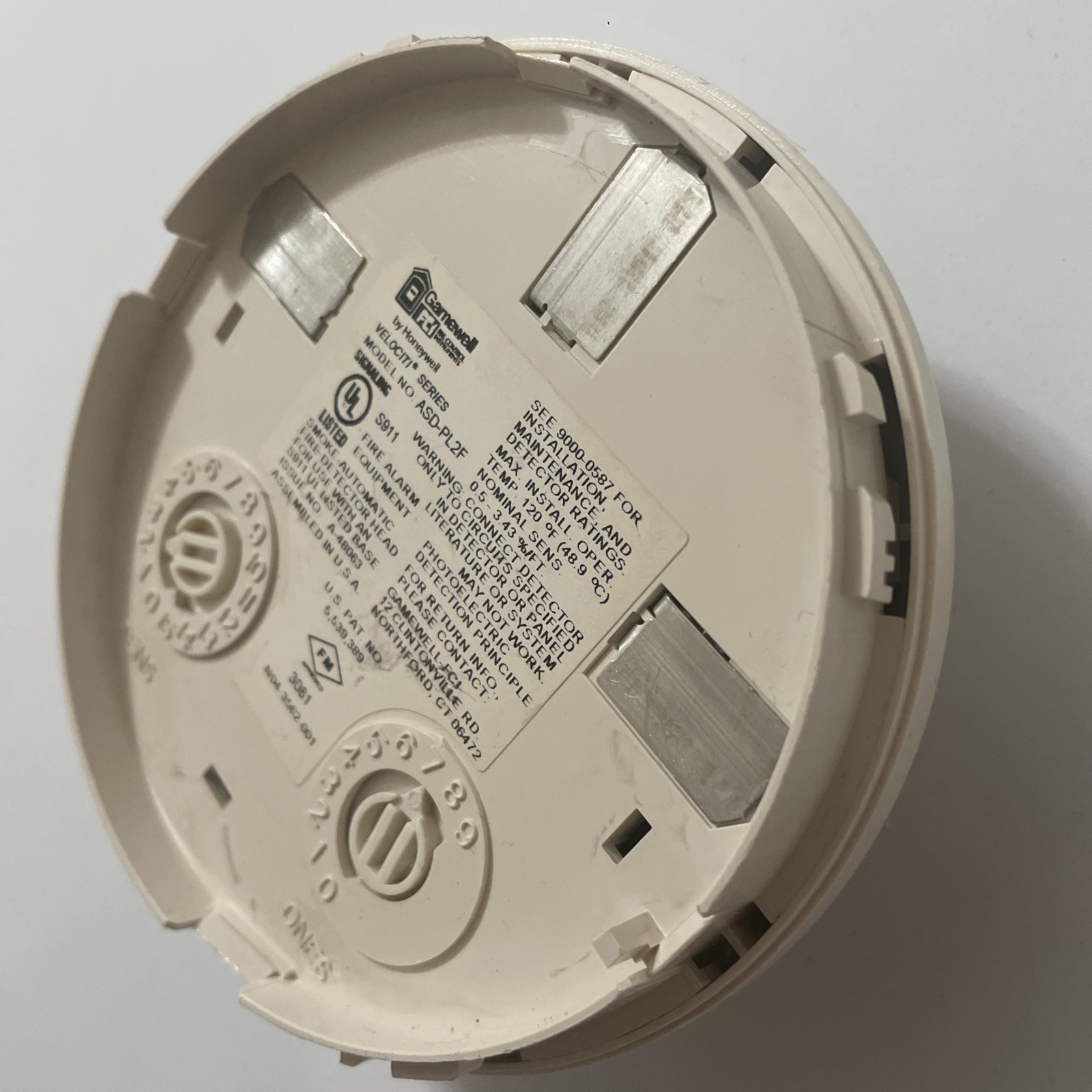 ASD-PL2F - Gamewell FCI Ivory Fire Alarm Addressable Smoke Detector - Tested
