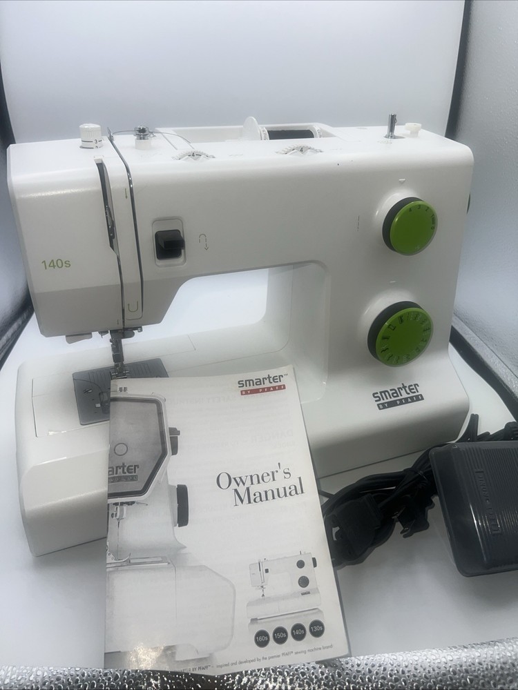 Pfaff Smarter 140s Sewing Machine Ready to Work With Case Tested