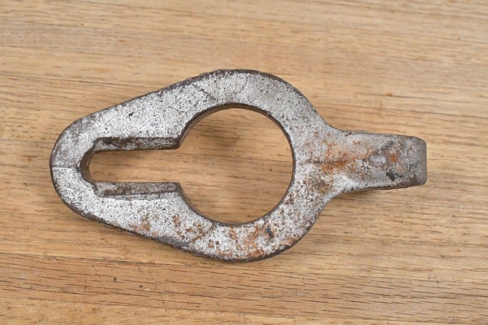 Original Mo Clamp 1000 Frame Machine Style Grab Hook "Handy Hook" 2lb