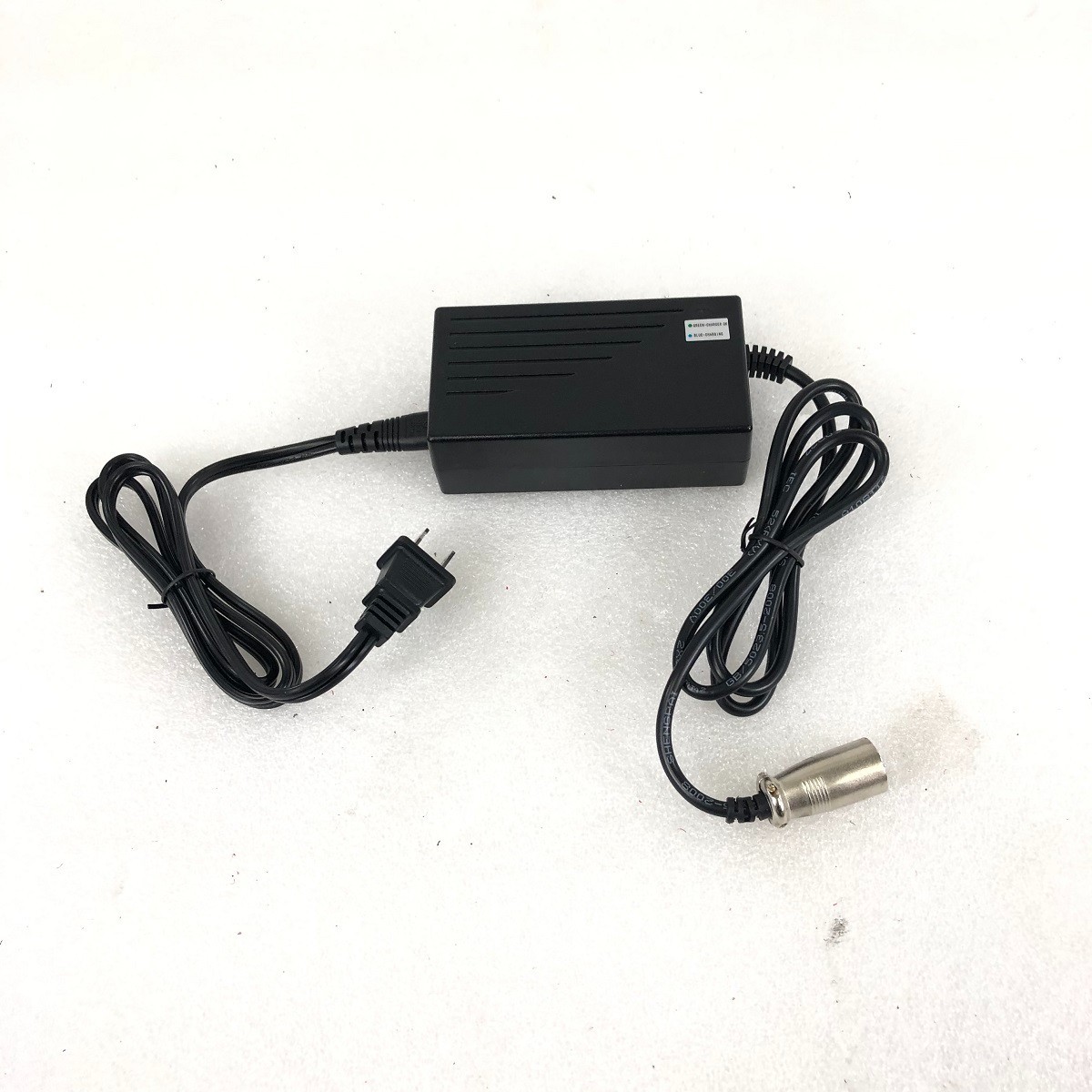 Battery Charger for 4 Wheel Mobility Scooter W3431, 24V
