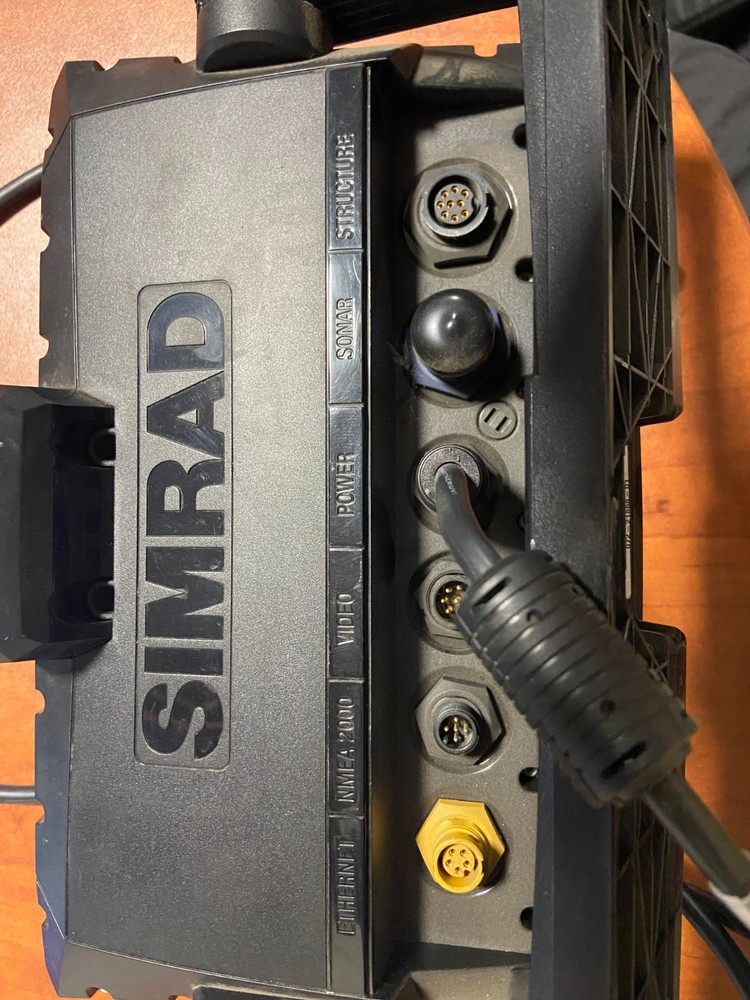 Simrad NSS9 Evo2 9" Touchscreen MFD Chartplotter with Power Cord, READ DESCRIP.