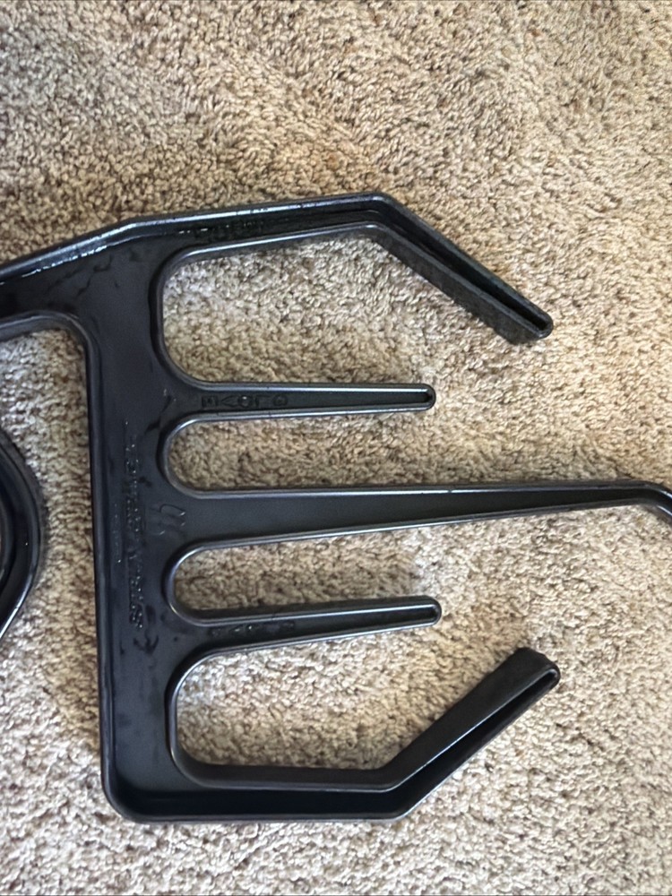 Underwater Kinetics Super Hangar