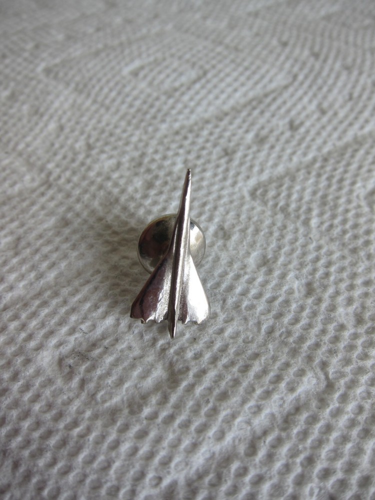 LOCKHEED L-2000 LAPEL PIN, ORIGINAL FROM LOCKHEED EMPLOYEE-VERY NICE! $7 SHIP!