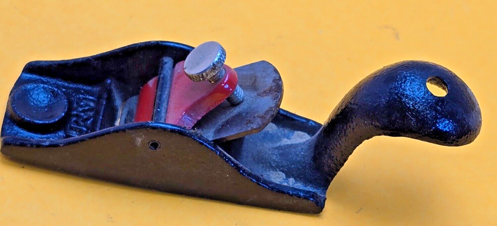 AMT Small Squirrel Tail Block Plane