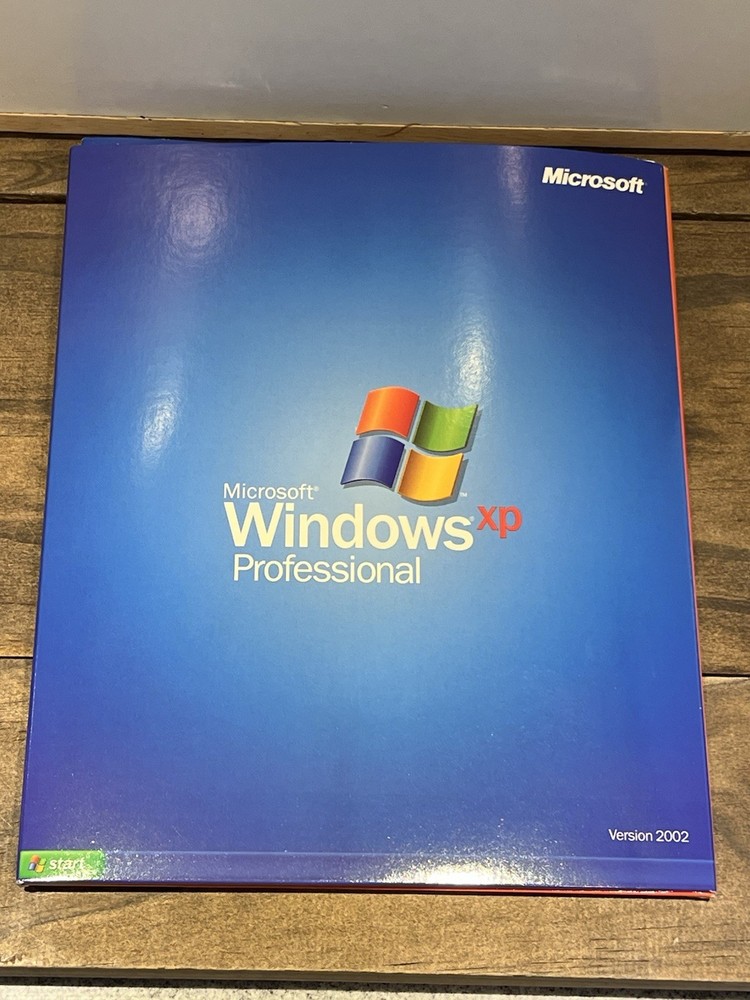 Microsoft Windows XP Professional Student Upgrade Version 2002 W/ Product Key
